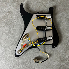 Wilkinson Prewired Strat Loaded Pickguard – Black