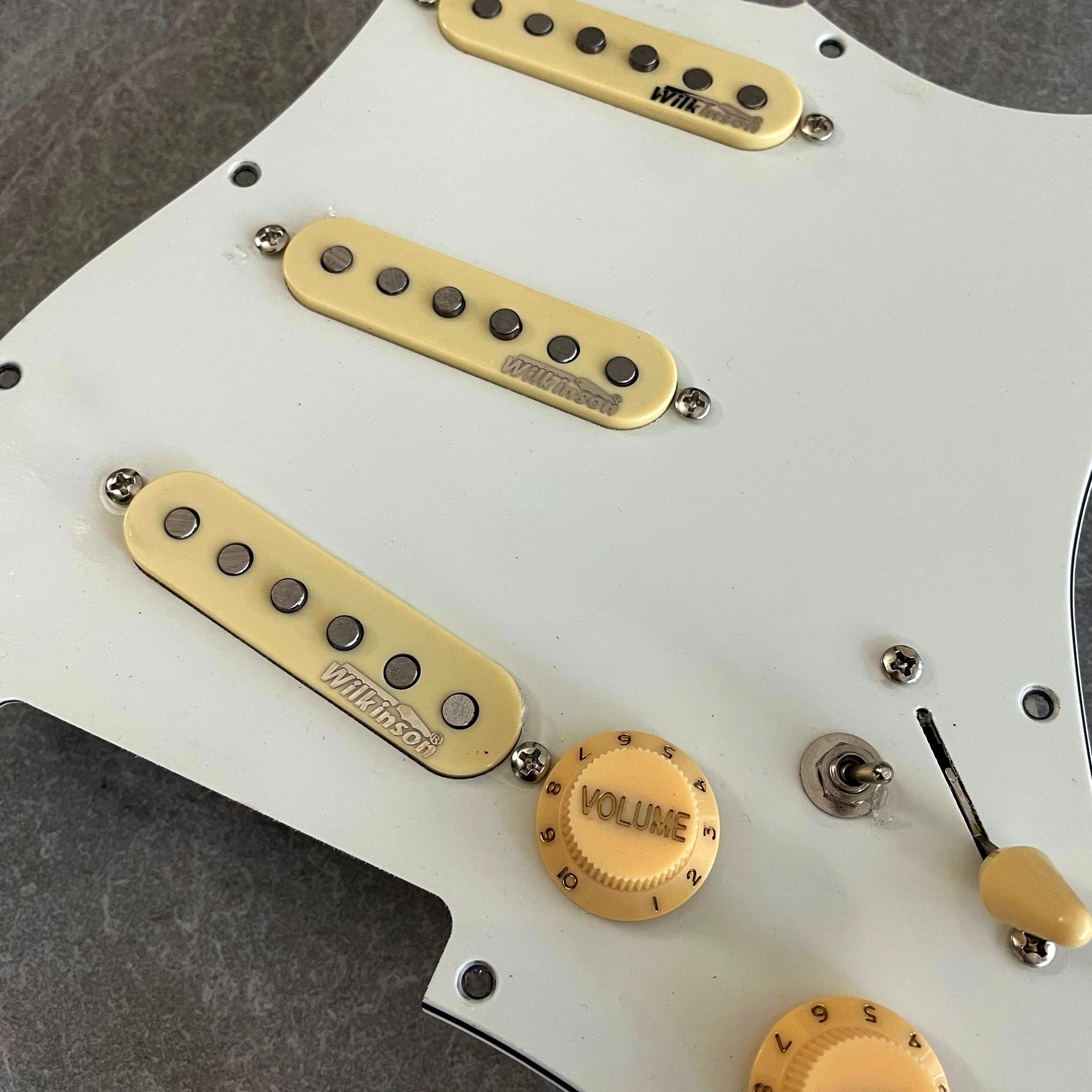 Stratocaster Loaded Pickguard