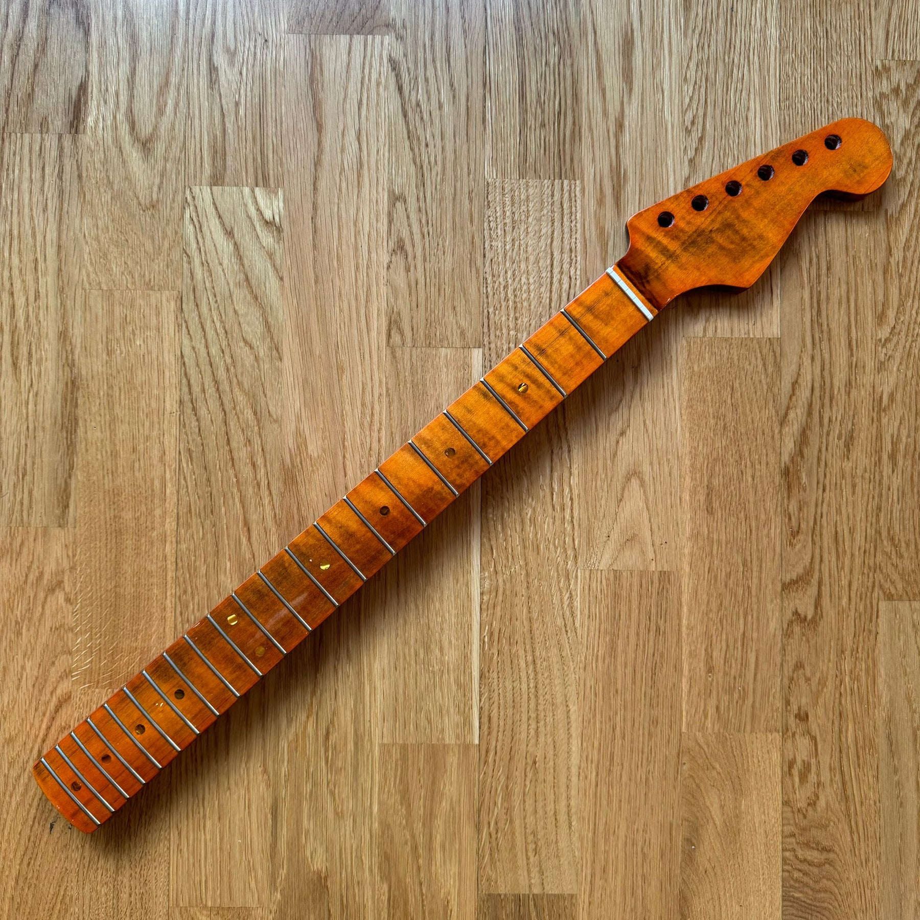 Maple Tiger Flame 21-Fret ST Guitar Neck – A Rare Find B-Stock