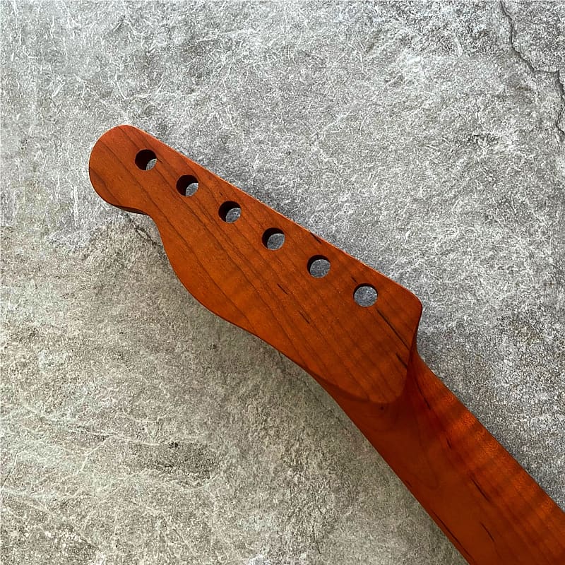 Roasted Maple Neck 