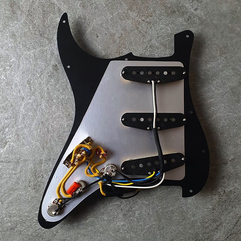 Prewired Pickgurad Black Strat! Gilmour Style