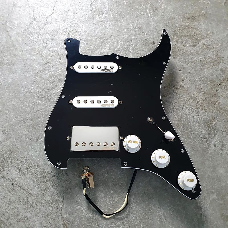 Wilkinson Prewired Stratocaster Loaded Pickguard SSH! Black