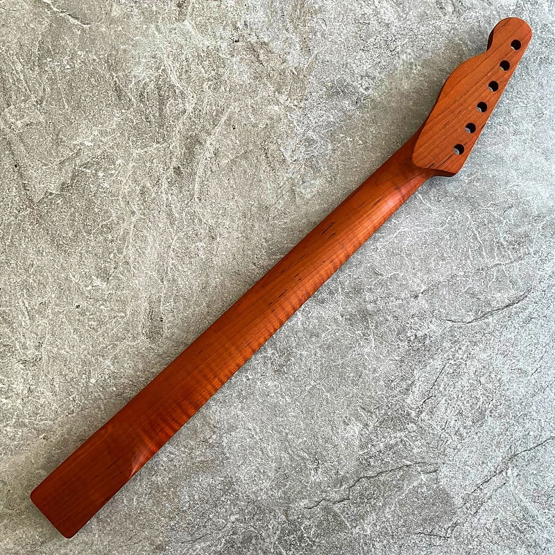 Roasted Maple Neck 